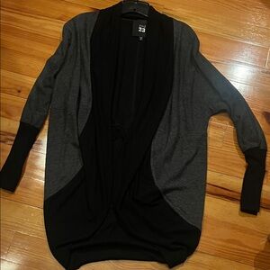 Chic Open Front Cardigan in Gray and Black